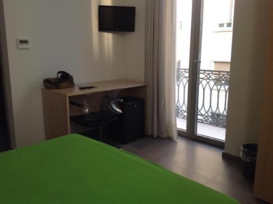 Palazzo 41 Rental Rooms San Pietro Vernotico Extérieur photo
